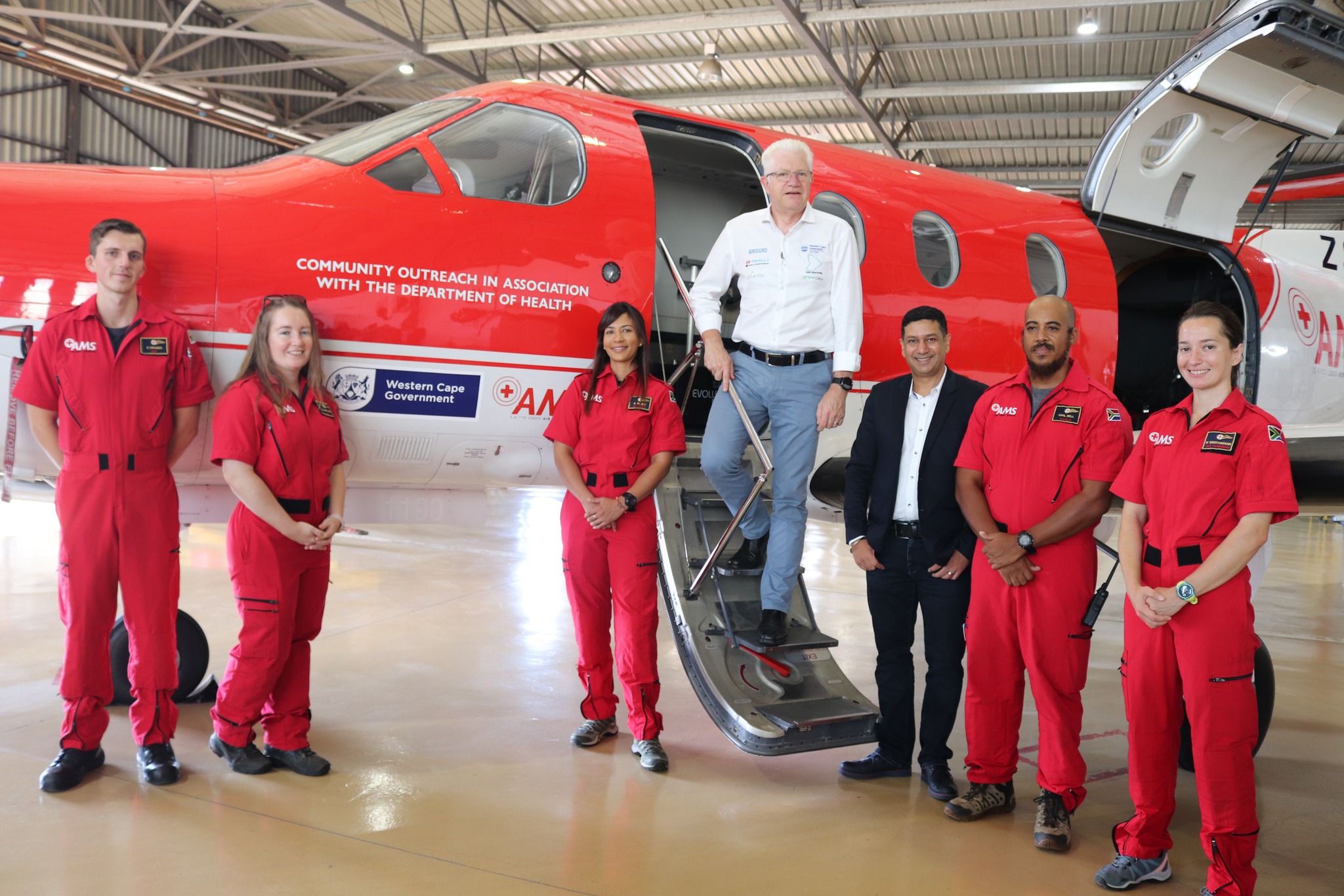 Premier Alan Winde visits Cape Town Base