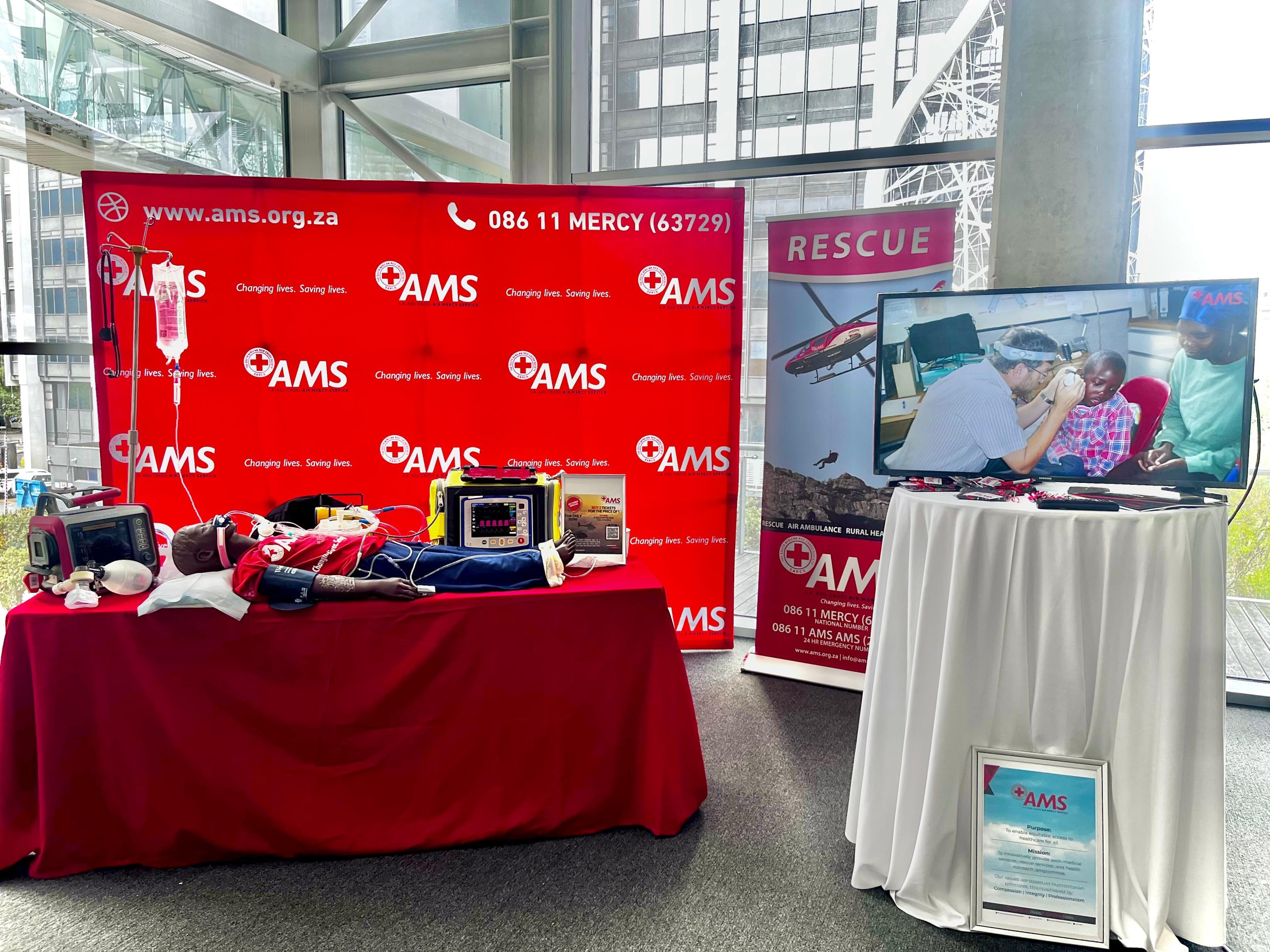 🌍 This weekend, we were honoured to be part of the inaugural International Humanitarian Summit hosted by Ashraful Aid.